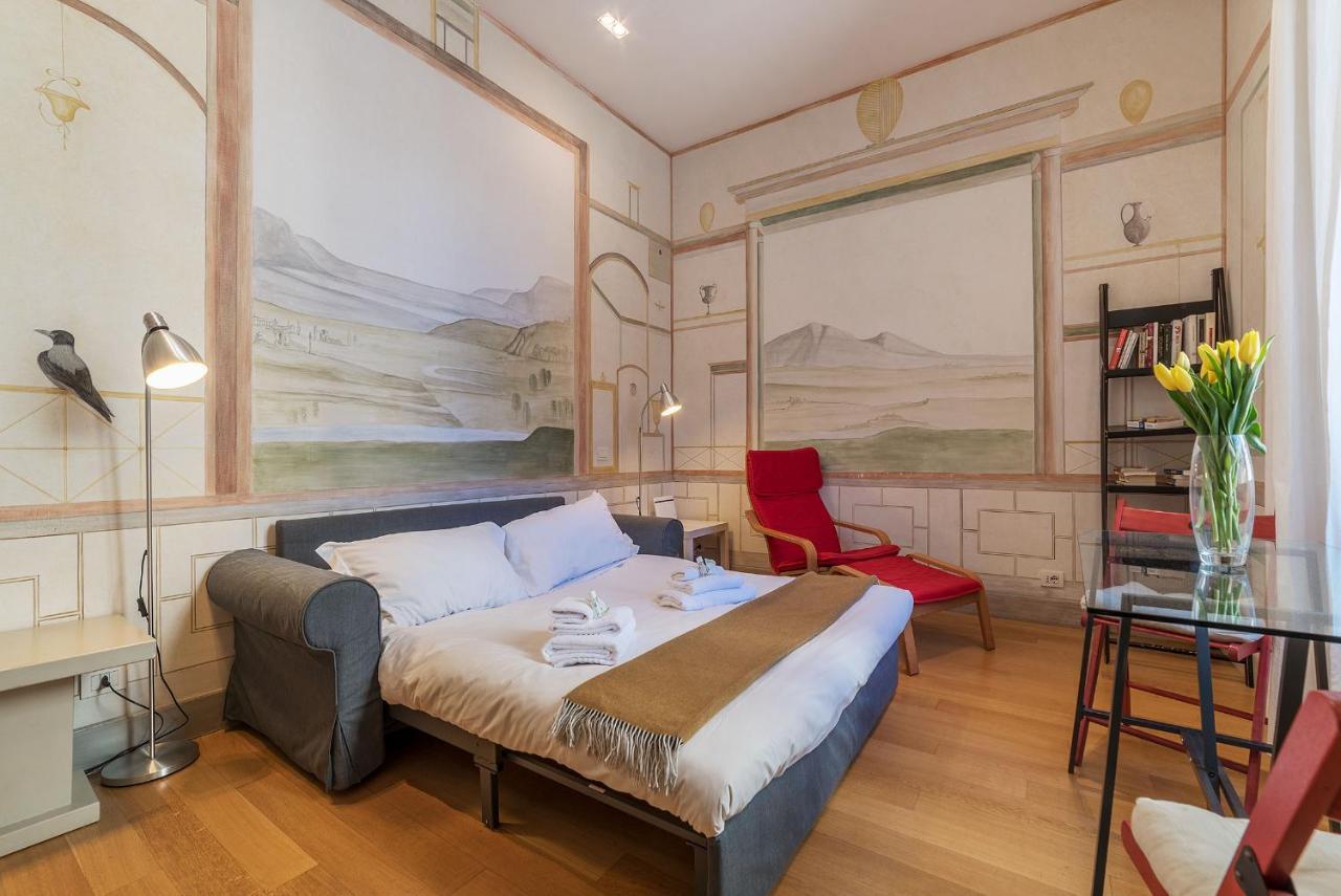Domus Claudiae - Fromhometorome Apartamento *